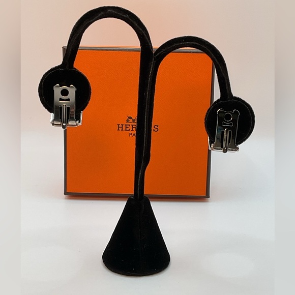 HERMÈS Paris Enamel Clip Earrings - Picture 4 of 7